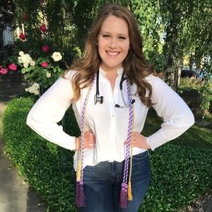 Meet your Posher, Kyra